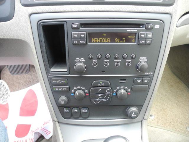 VOLVO XC70 2.4 D5 20v AWD Cross Country autom. - DA VETRINA