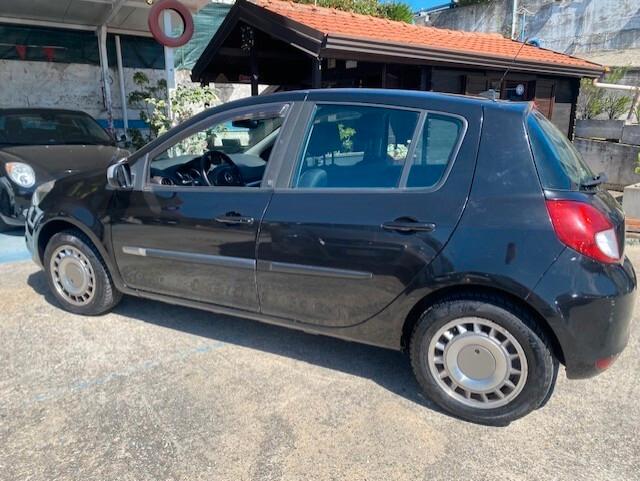 Renault Clio 1.2 16V 5 porte GPL Dynamique