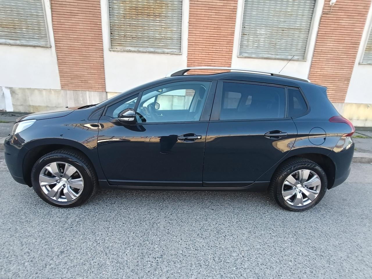 Peugeot 2008 Puretech active
