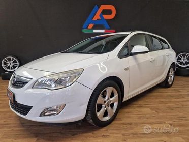 OPEL Astra 1.7 CDTI 110CV Sports Tourer Cosmo