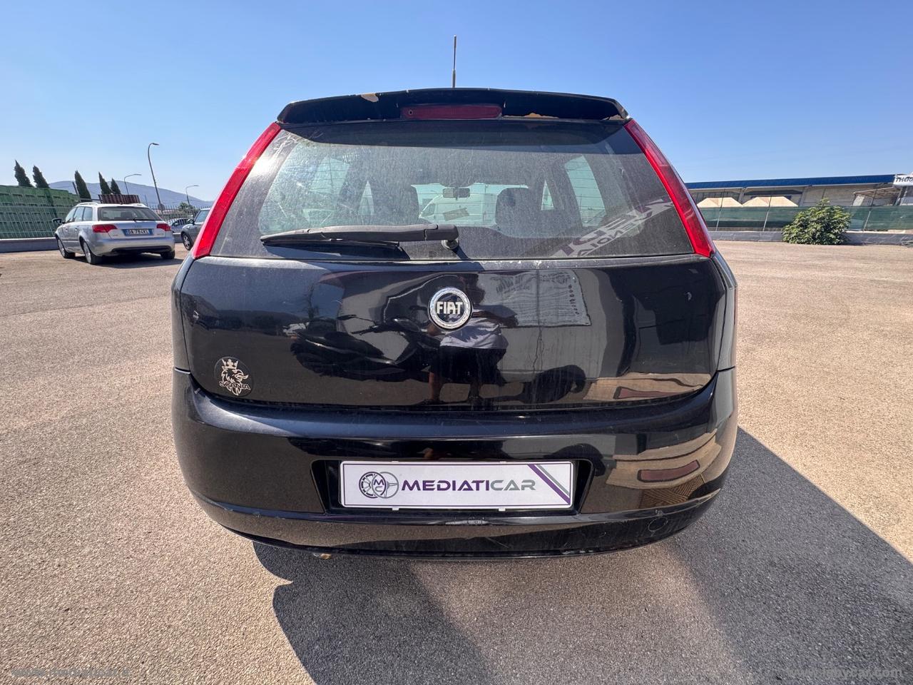 FIAT Grande Punto 1.3 MJT 75 CV 5p. Active