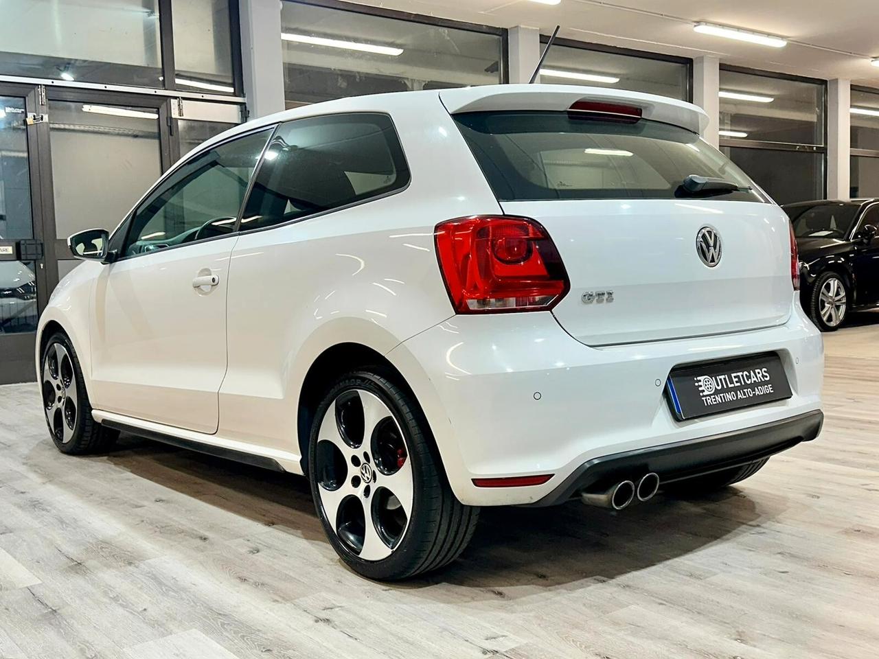 VOLKSWAGEN POLO GTI 1.4 TSI 180CV DSG 3P