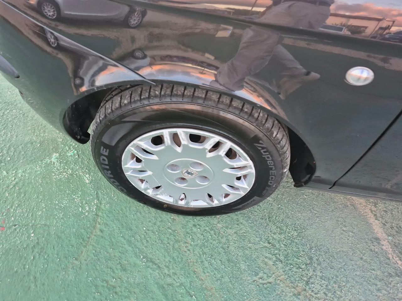Lancia Ypsilon 1.3 Multijet 16V Platino