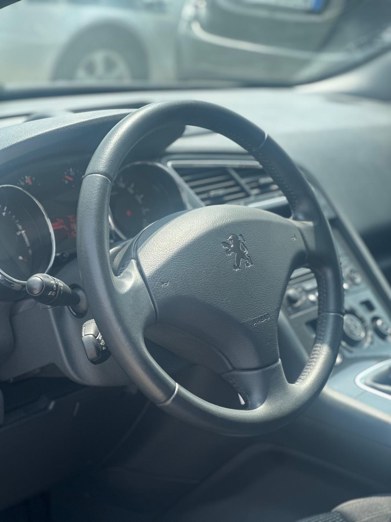 Peugeot 5008 1.6 HDi 112CV (115.000KM) 7 POSTI