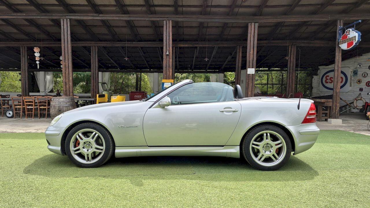 Mercedes-benz SLK 32 AMG Kompressor - 2001