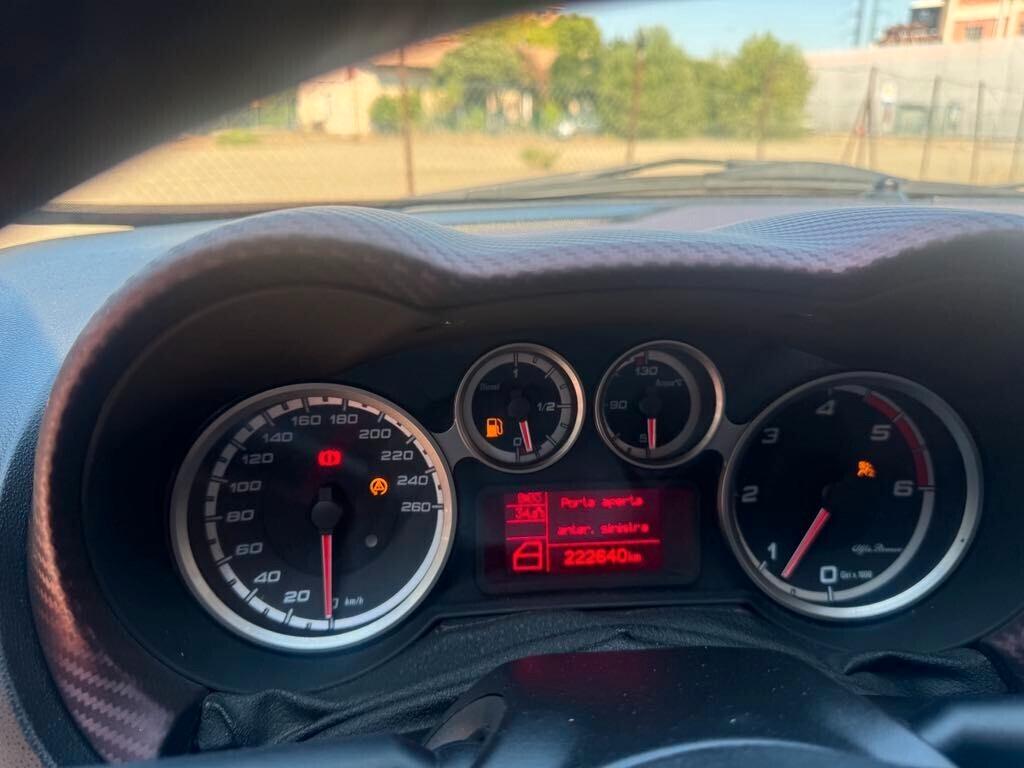 Alfa Romeo MiTo 1.6 DIESEL 2008 NEOPATENTATI