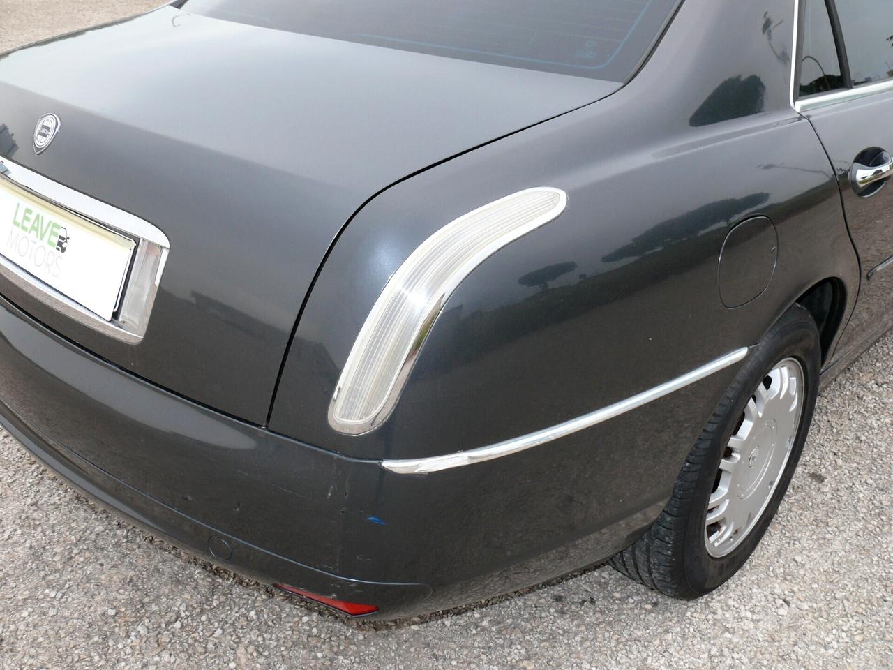 Lancia Thesis 2.4 JTD 20V aut. (M1328)