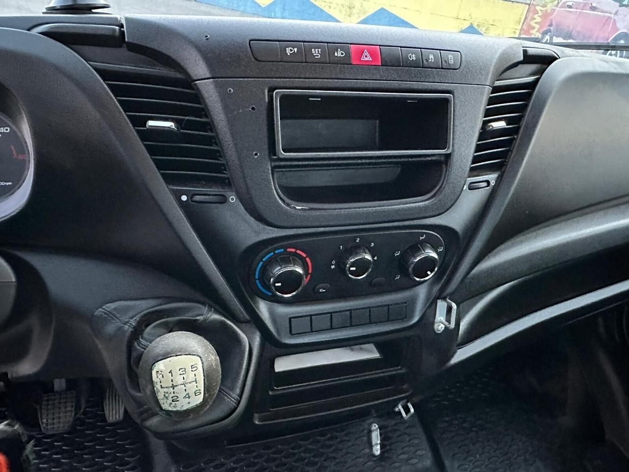 Iveco Dailly metano cc 3.0 passo 3.45