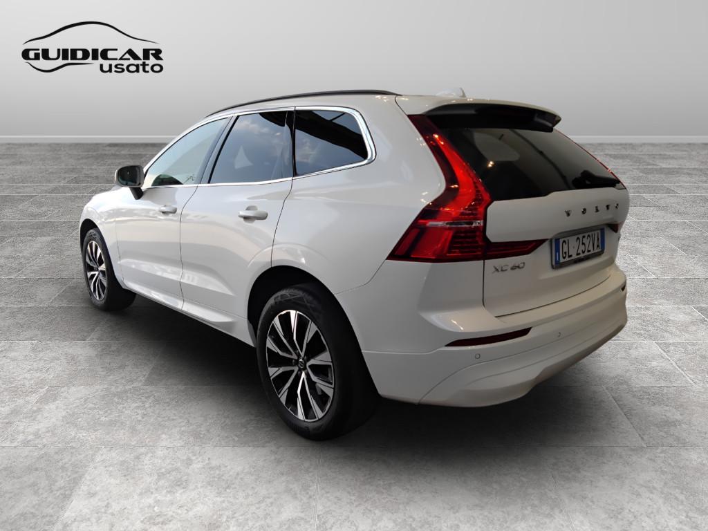 VOLVO XC60 II 2022 - XC60 2.0 b4 Core awd auto