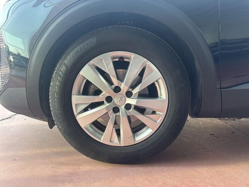 Peugeot 3008 BlueHDi 130 EAT8 S&S Active