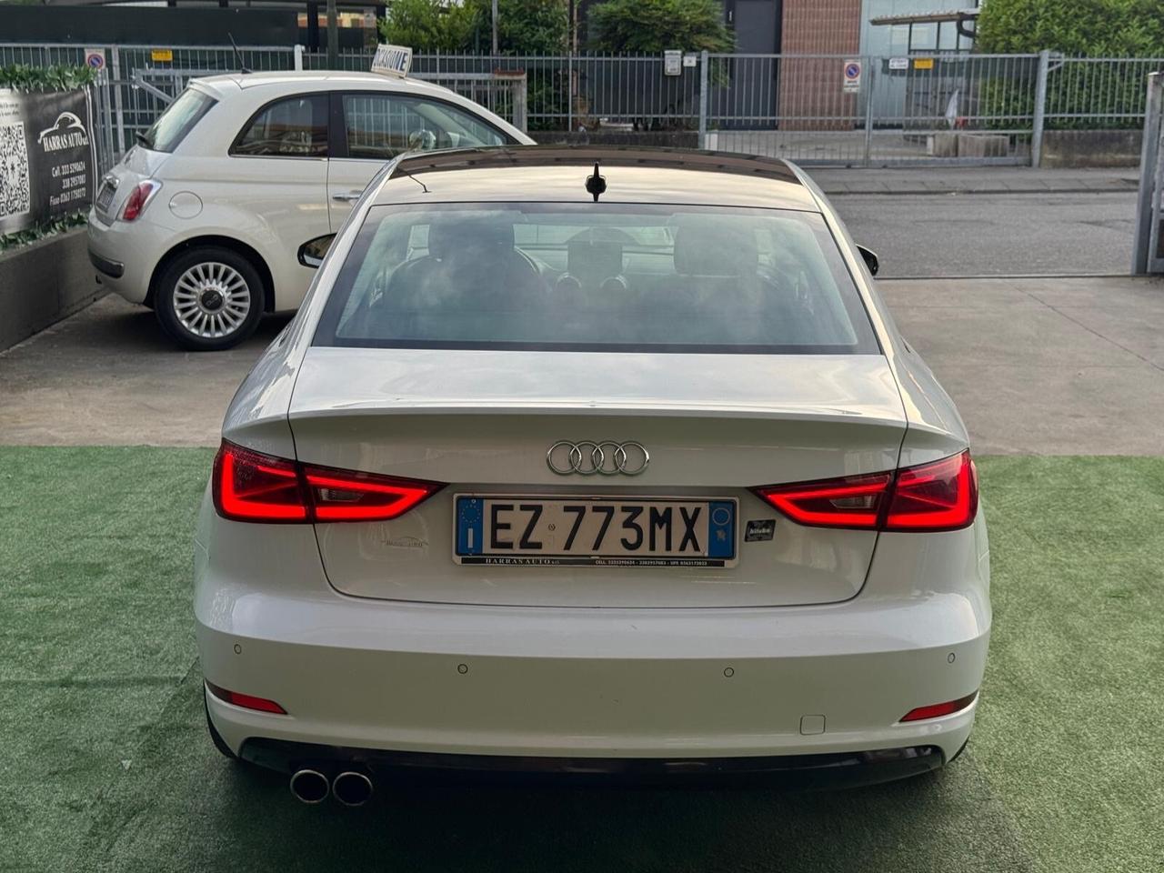 Audi A3 Sedan 1.6 TDI clean diesel S tronic S-LINE