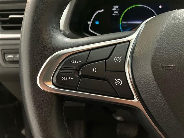 RENAULT Captur 1.6 E-Tech hybrid Zen 145cv auto