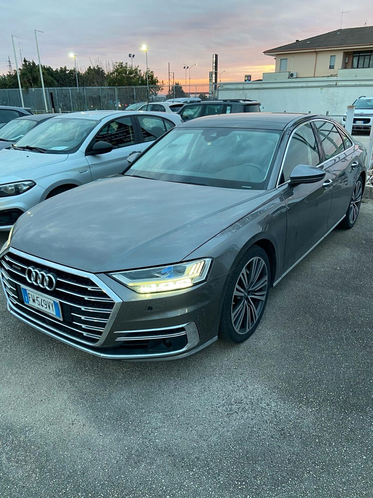 Audi A8 50 TDI 3.0 quattro tiptronic cronologia tagliandi