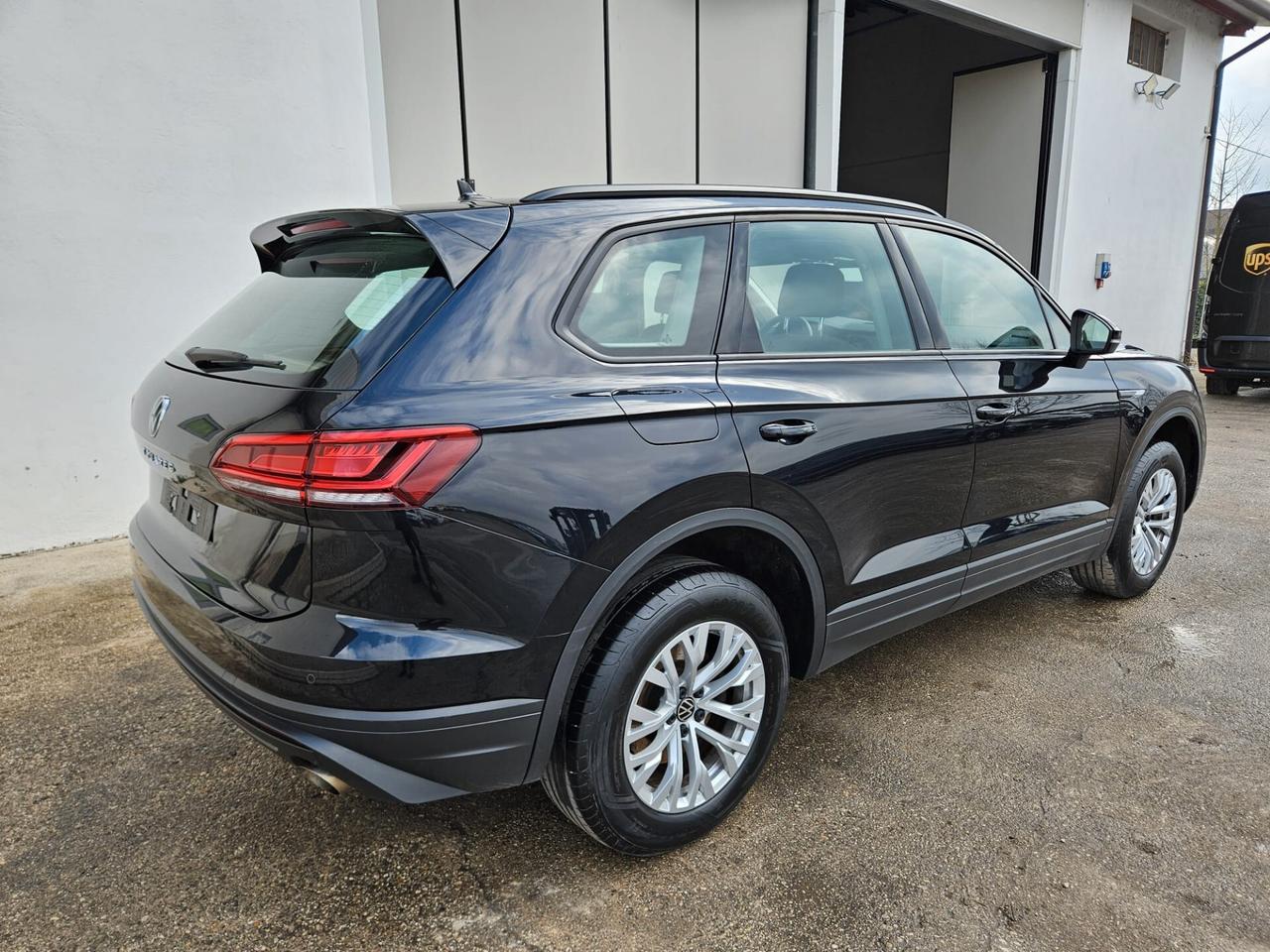 Volkswagen Touareg 3.0 V6 tdi 231cv MOTORE KO