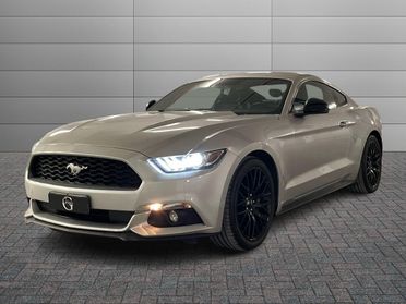 FORD Mustang VI 2015 Fastback - Mustang Fastback 2.3 ecoboost 317cv auto