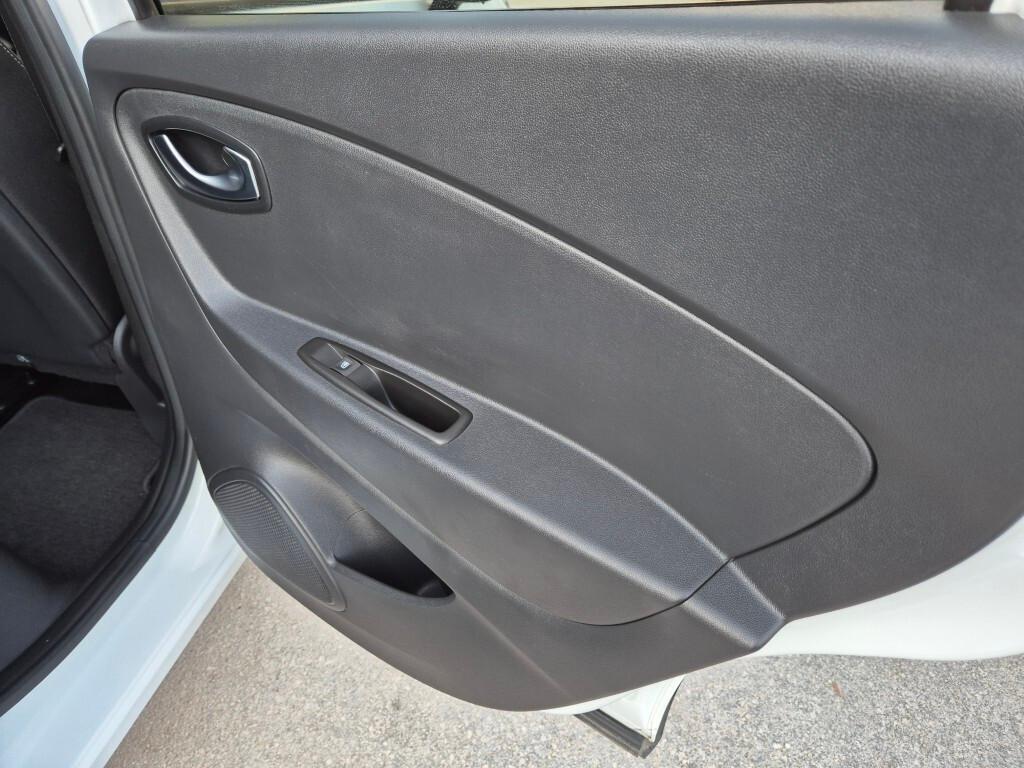 Renault Captur 1.5 dCi 90 CV Sport Edition2