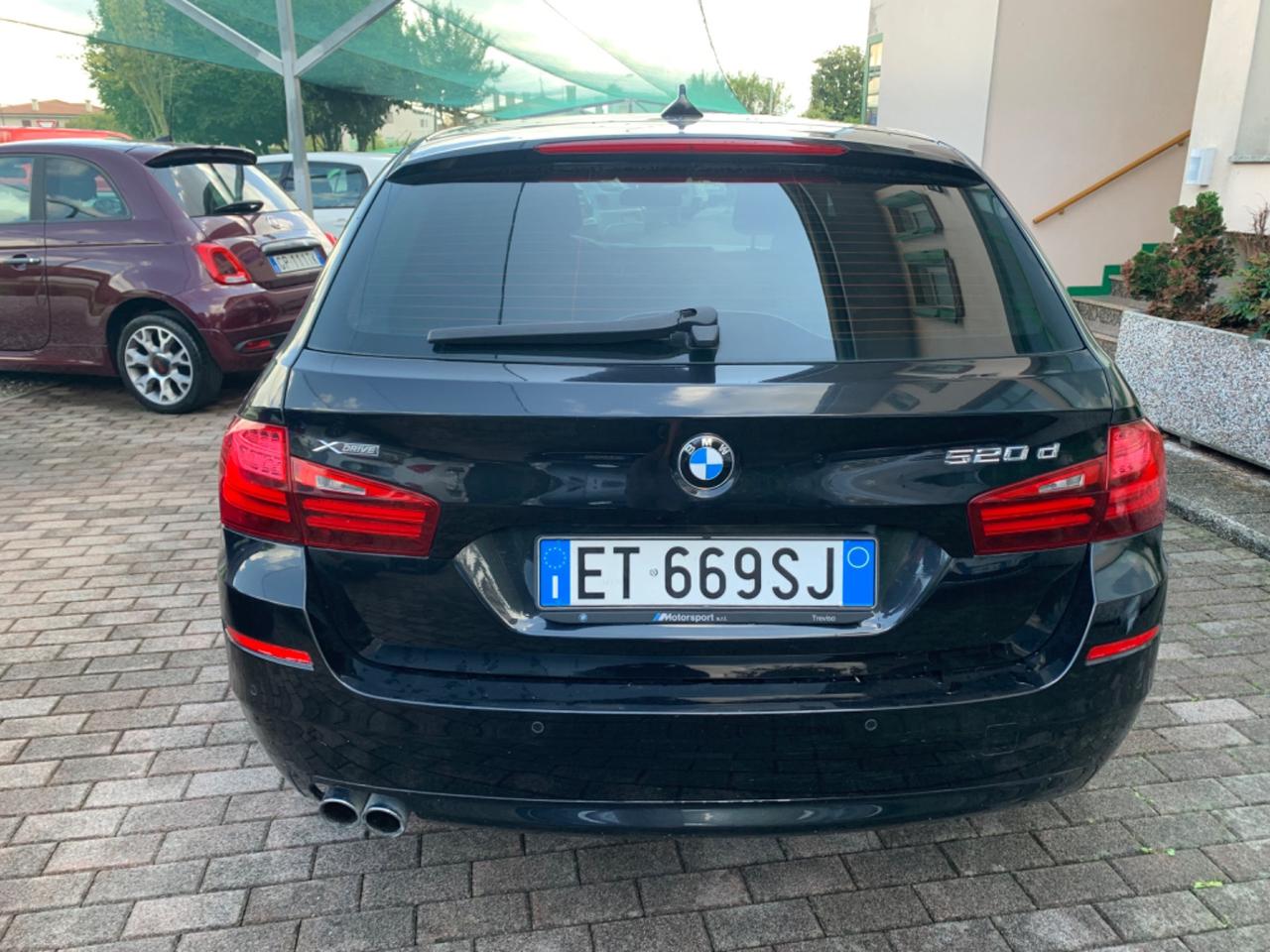 Bmw 520 520d xDrive Touring Luxury