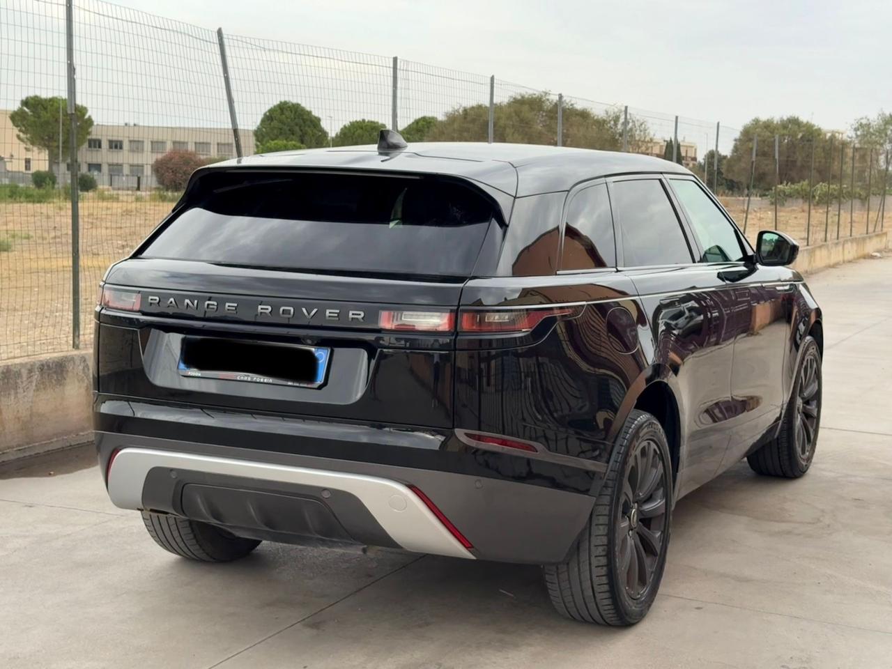 Land Rover Range Velar 2.0D I4 240 CV R-Dynamic HSE
