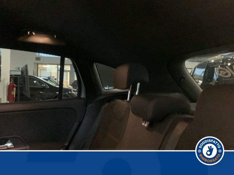 Mercedes-Benz GLA 180 d Automatic AMG Line Advanced Plus