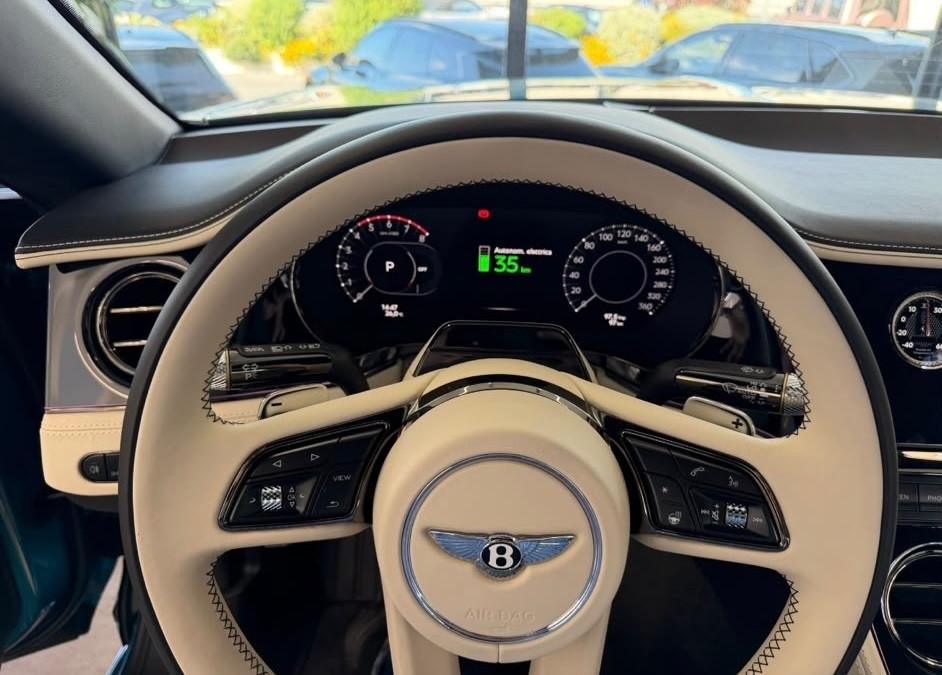Bentley Continental GTC V8 Hybrid Mulliner