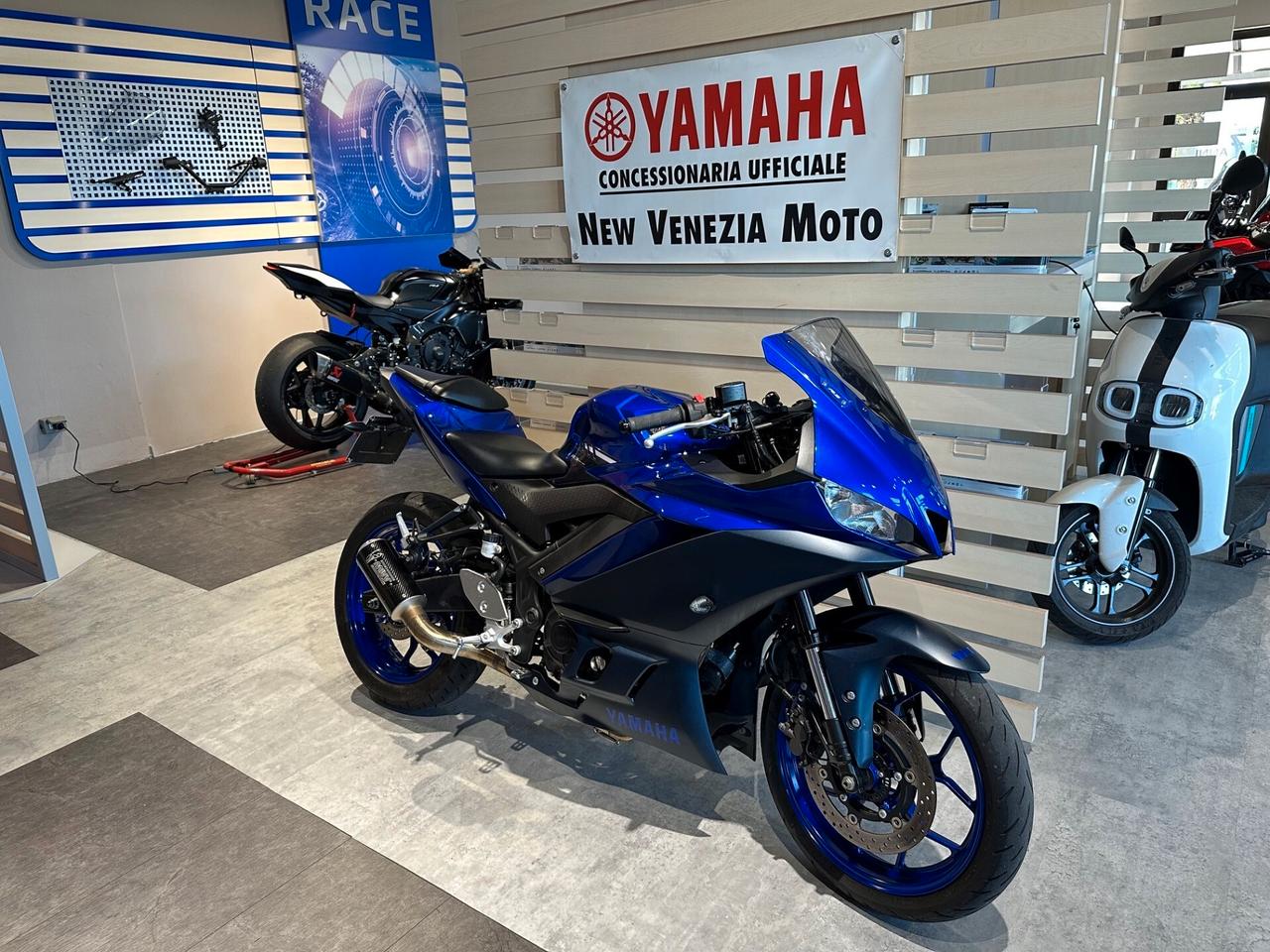 Yamaha R 3 - 2024