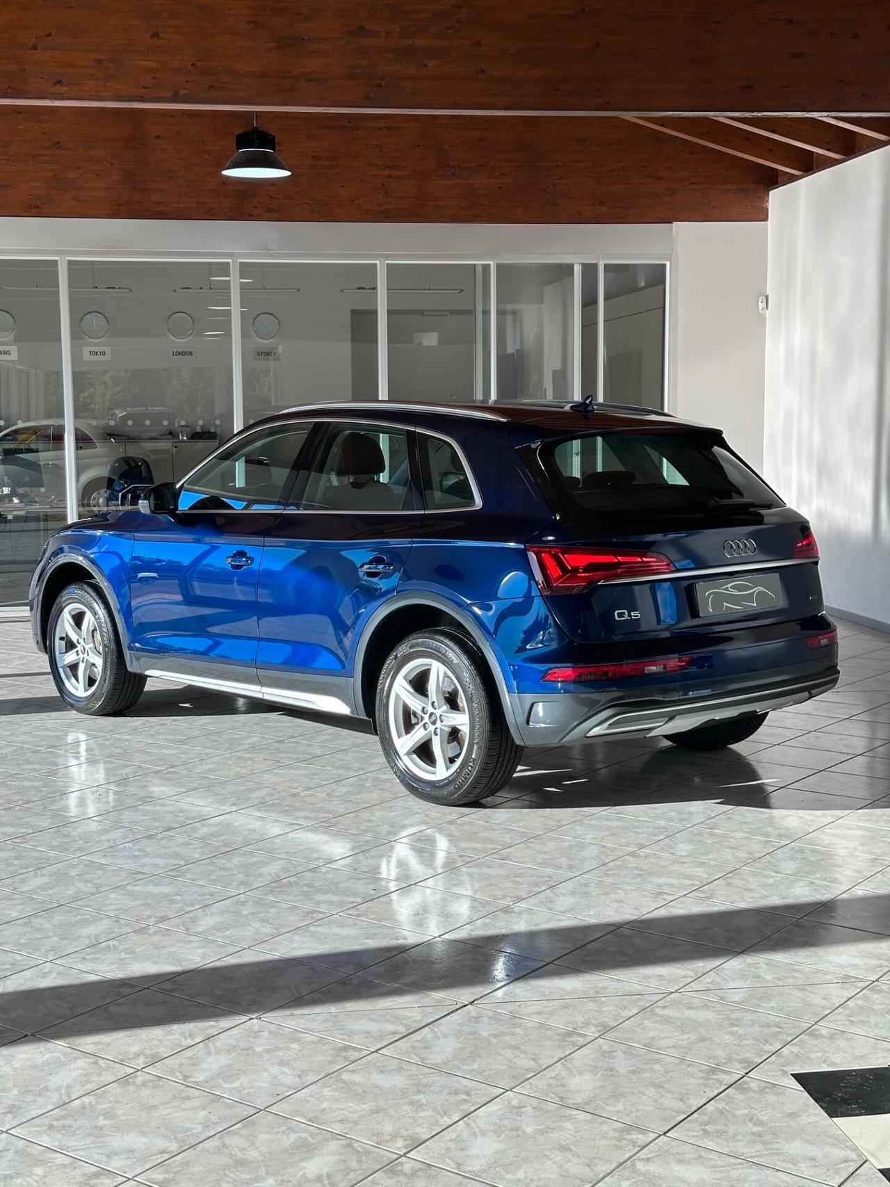 Audi Q5 40 TDI 204 CV quattro S tronic Business 2021 Unipropietario