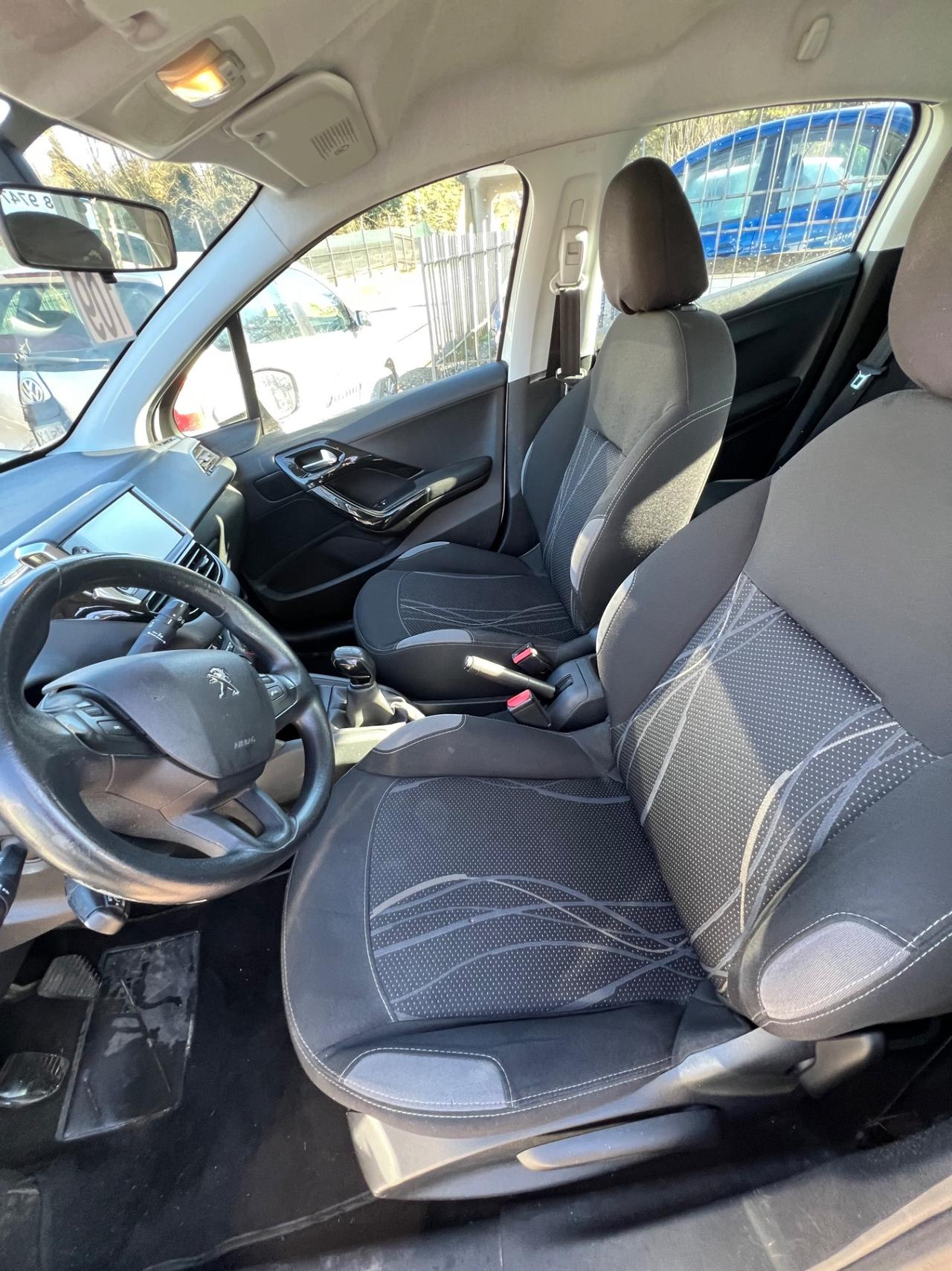 Peugeot 208 1.4 HDi 68 CV 5 porte Van