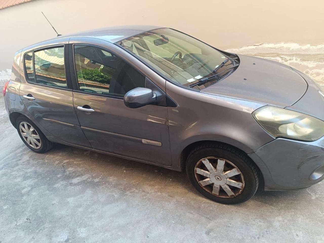 Renault Clio 1.2 16V 5 porte GPL Dynamique
