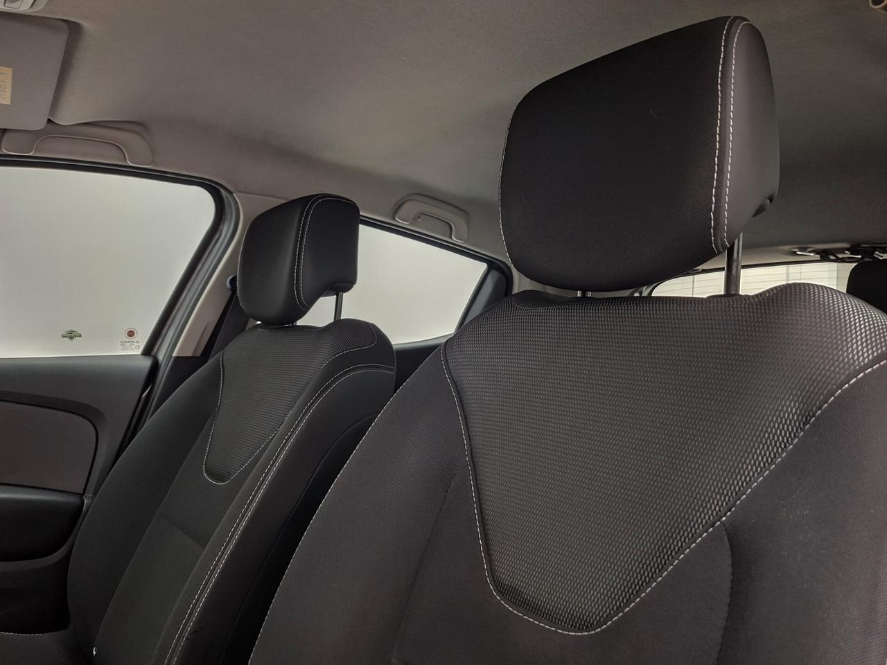 Renault Clio 1.5 dCi 75cv Costume National