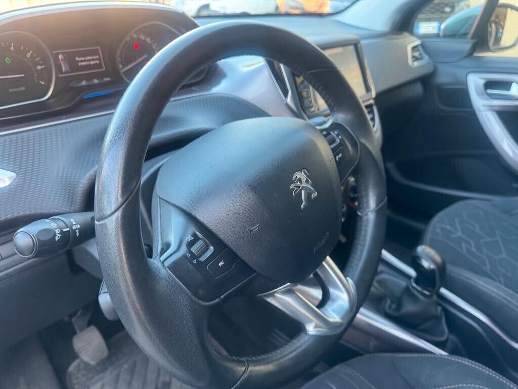 Peugeot 2008 1.2 VTi 82CV Allure