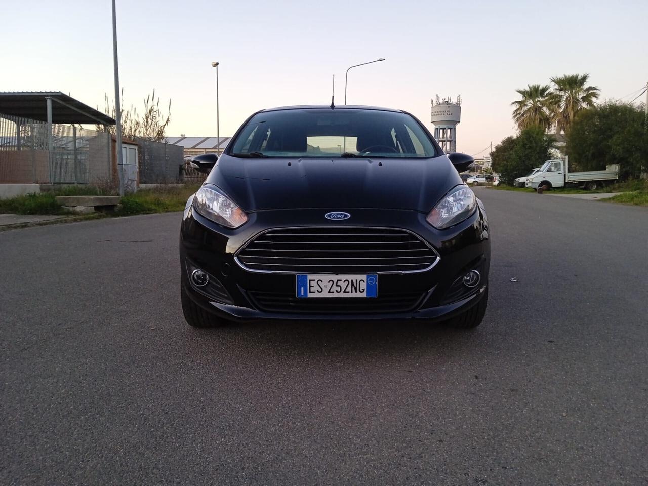 Ford Fiesta 1.5 TDCi 75CV 5 porte