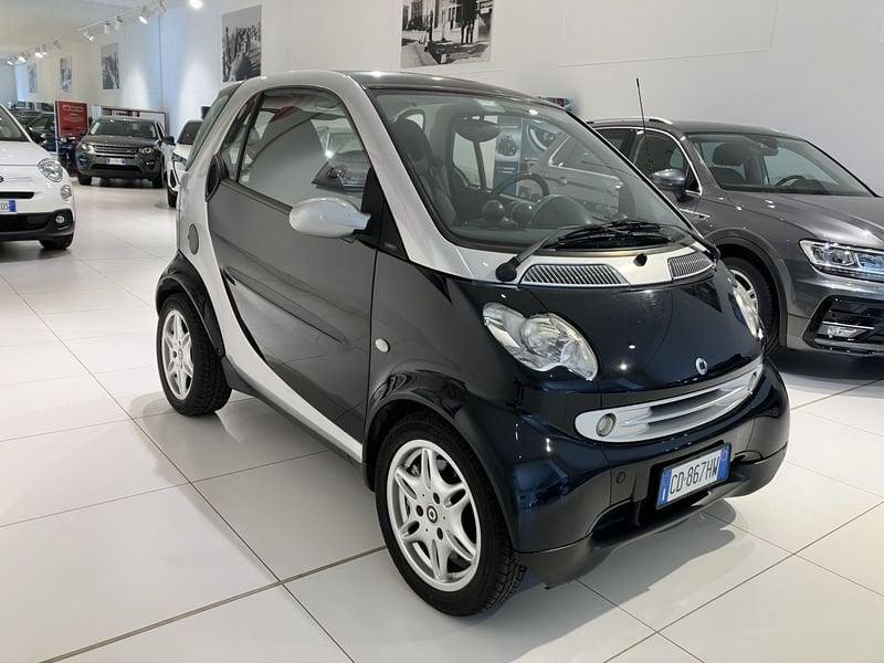 smart fortwo fortwo 700 coupé passion (45 kW)