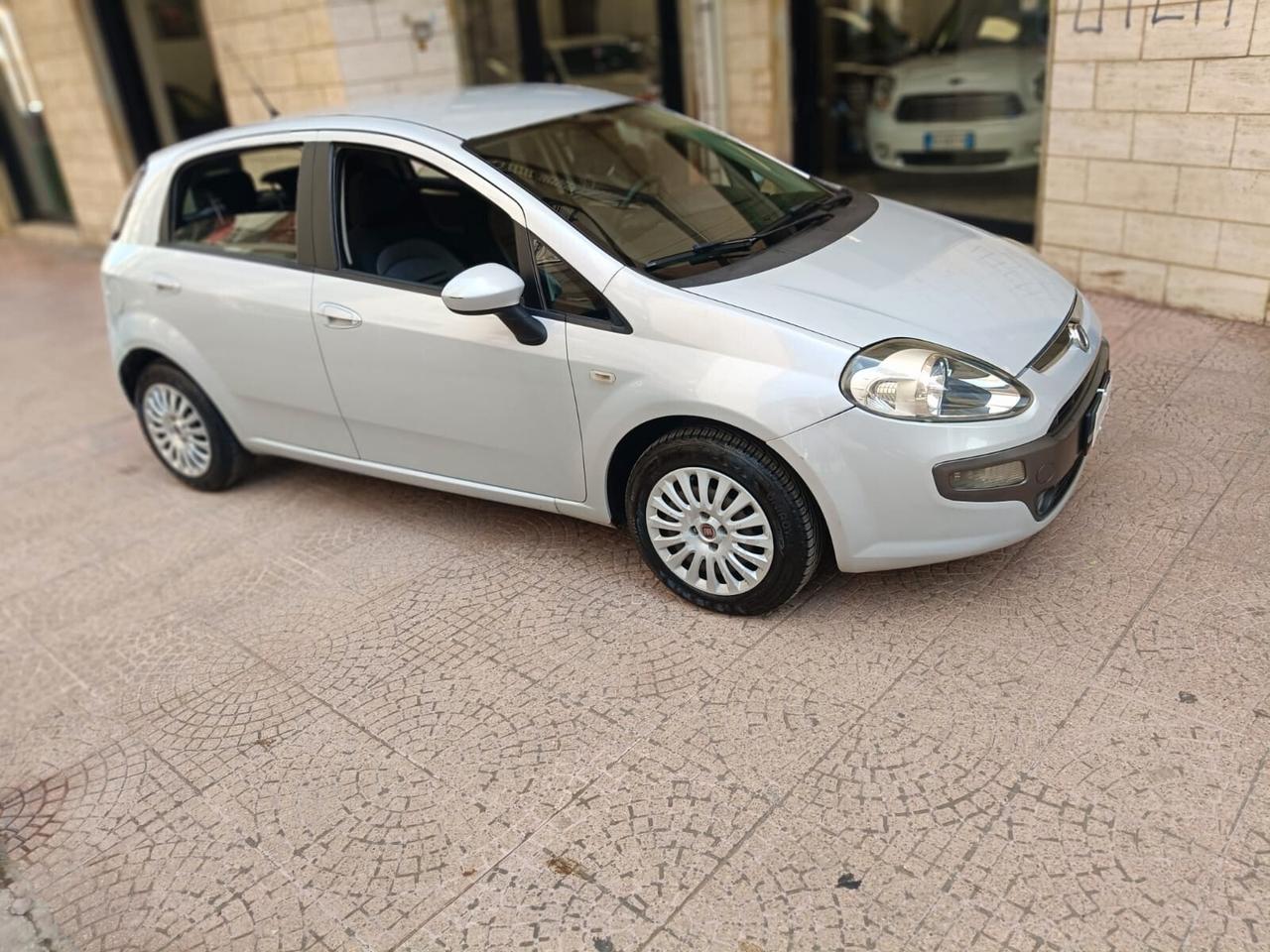 FIAT PUNTO EVO 1.2 5PORTE-NEOPATENTATI-Euro 4900