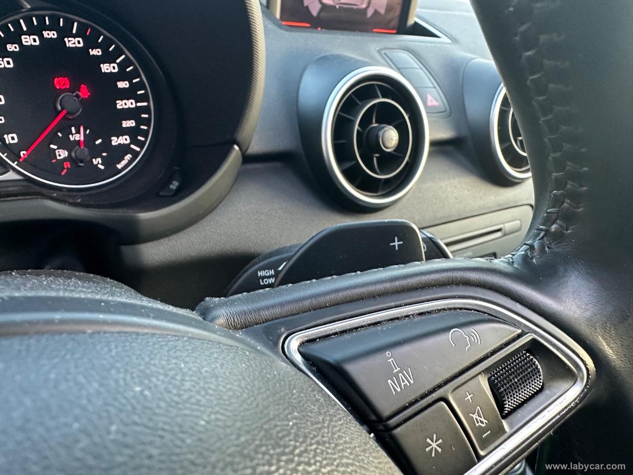 AUDI A1 SPB 1.6 TDI S tr. Ambition TETTO APRIBILE