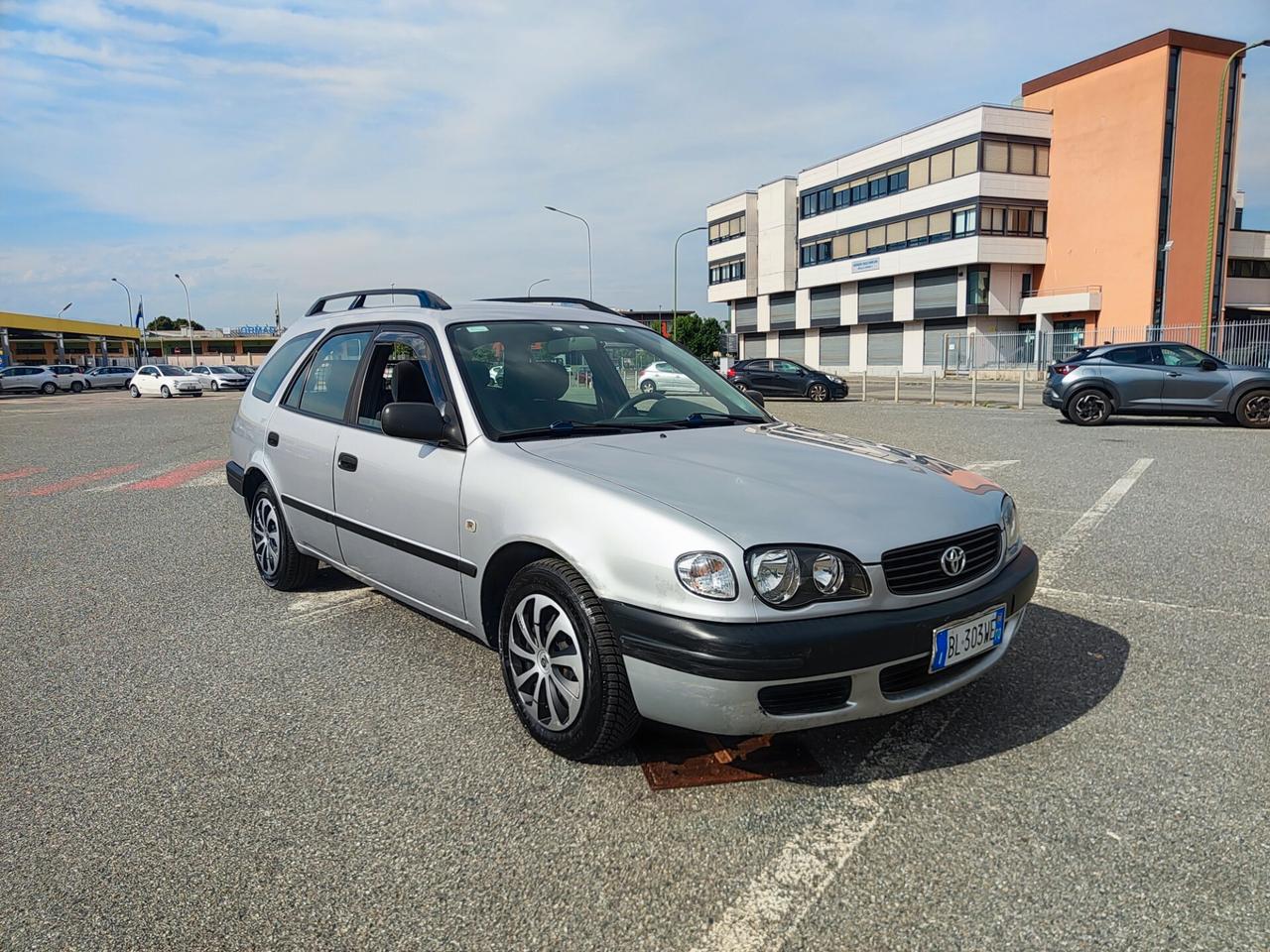Toyota Corolla 1.4i 16V S.W. Sol