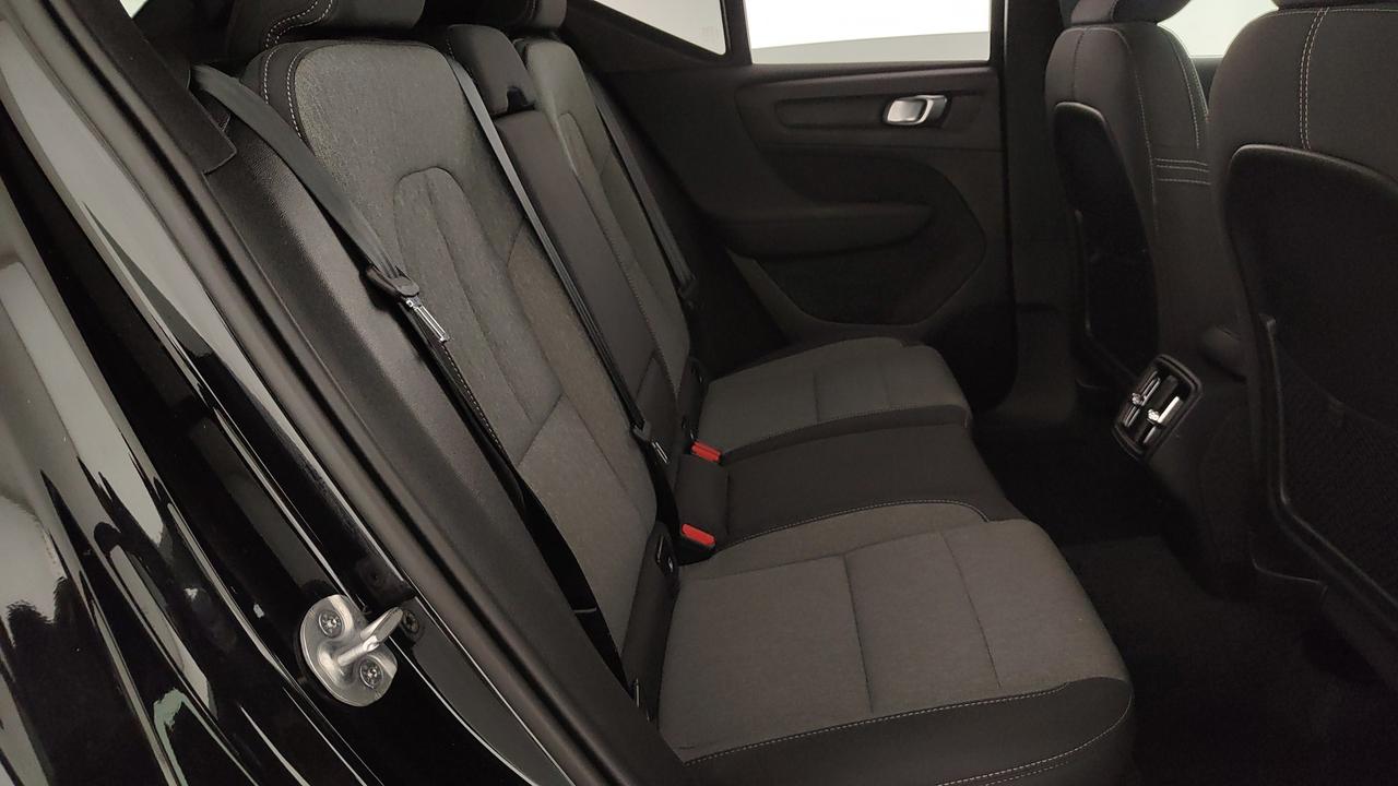 VOLVO XC40 2.0 b3 Core auto