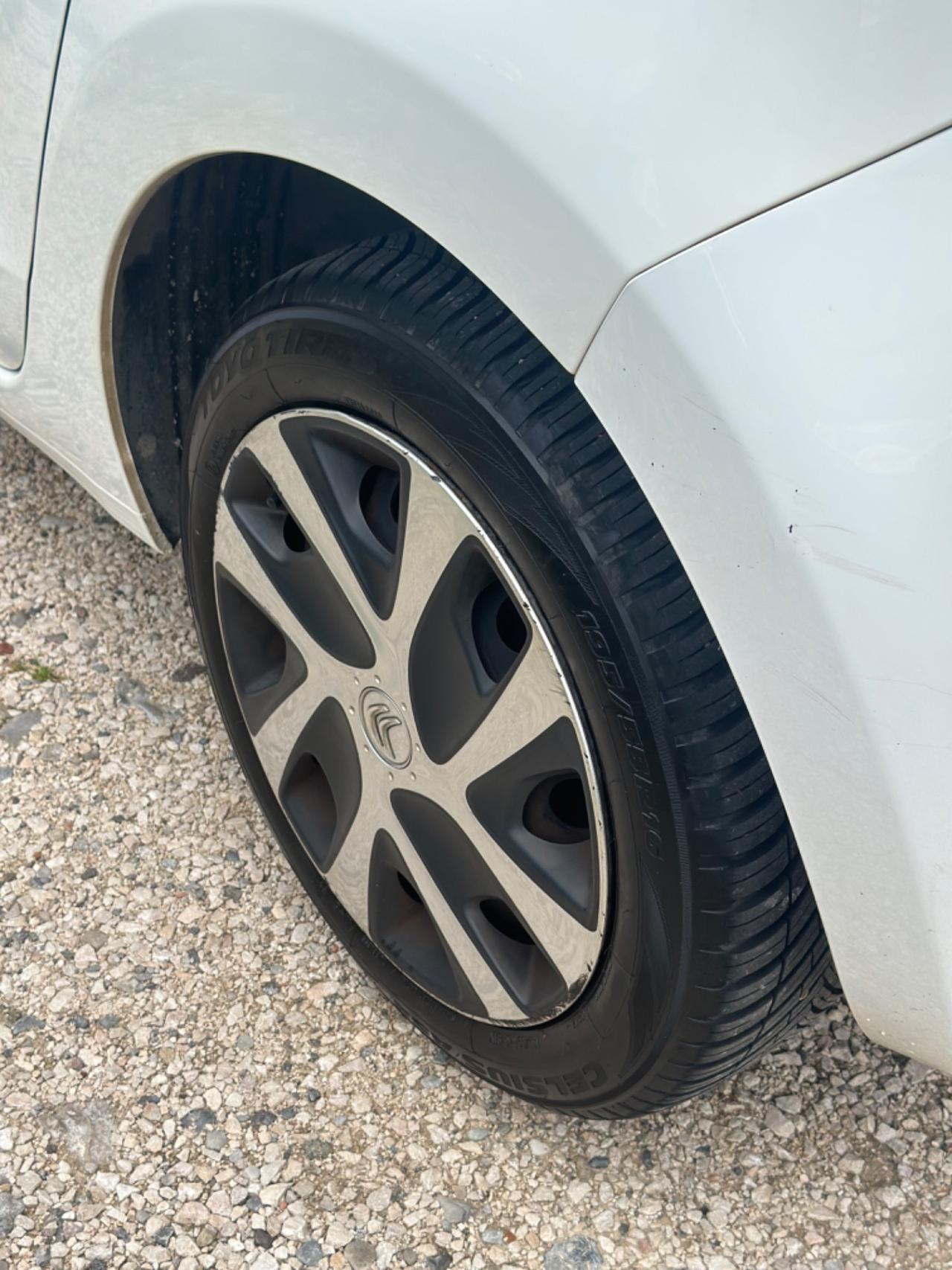 Citroen C3 PICASSO 1.6 HDi EXCLUSIVE KMCERT UNICOPR