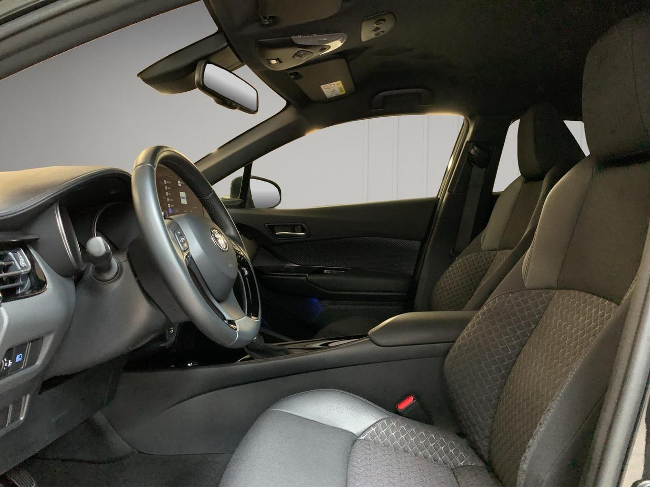 Toyota C-HR 1.8h Trend e-cvt