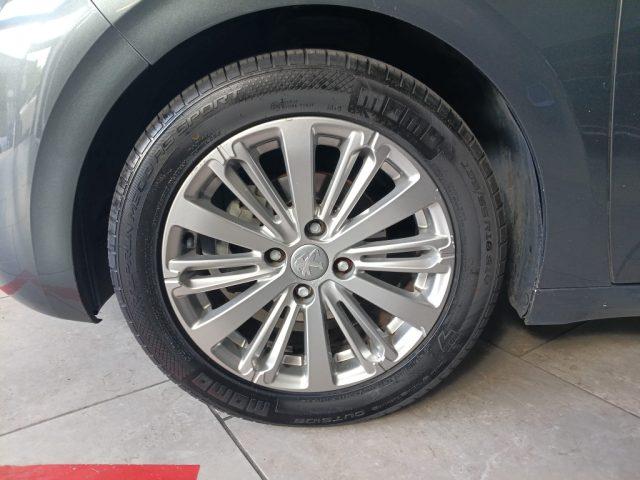 PEUGEOT 208 1.4 8V HDi 68CV 5p. Allure
