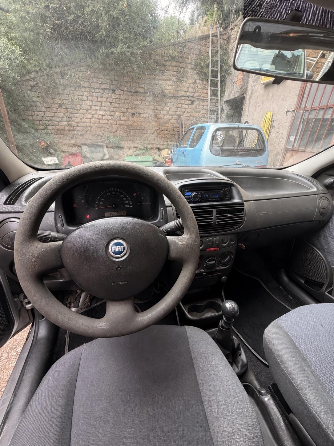 Fiat Punto 1.2 5 porte bConnect