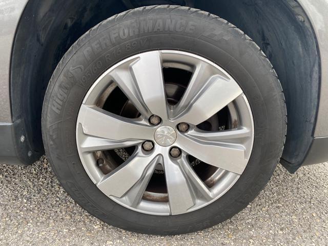 PEUGEOT 2008 1° serie PureTech 82 Allure