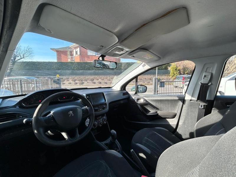Peugeot 208 5 Porte 208 5p 1.4 hdi 8v Active