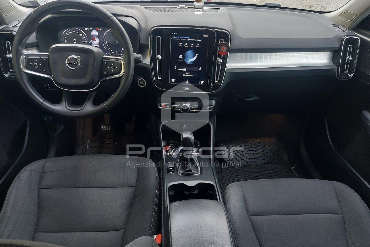 VOLVO XC40 D3 Momentum