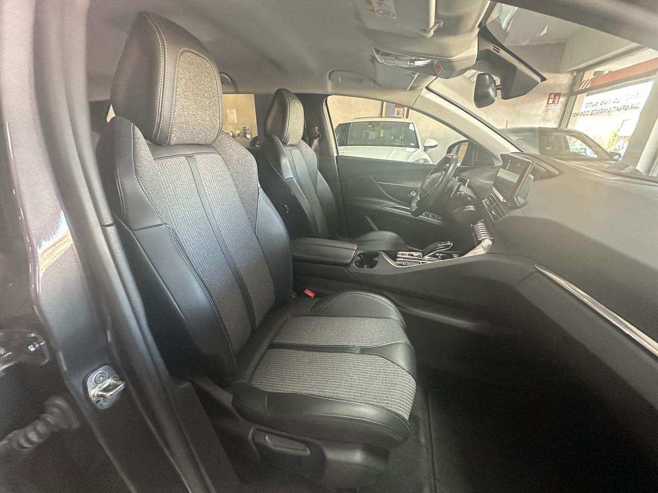 Peugeot 5008 GT 1.5 Blue HDI 130 7 posti #8133