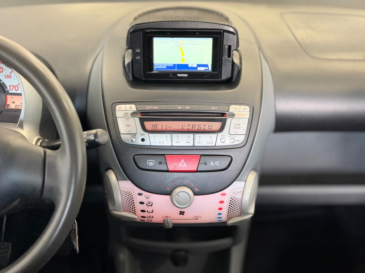 Toyota Aygo 1.0 12V VVT-i 5 porte Now Connect