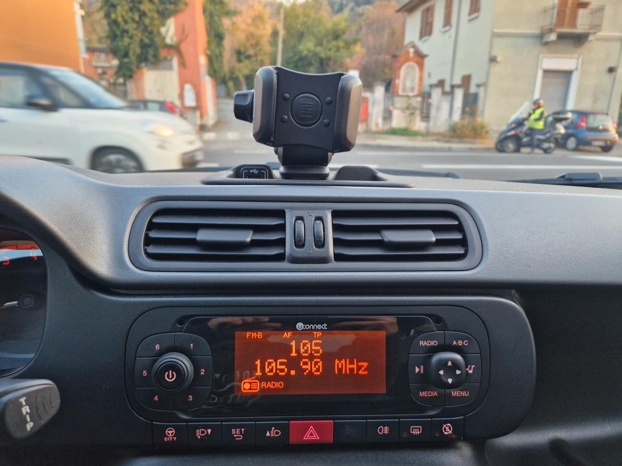 Fiat Panda 1.2 70CV "49.100 km" GPL madre, Sensori, Bluetooth
