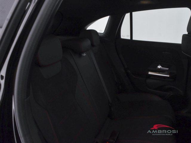MERCEDES-BENZ GLA 200 200 d AMG Line Premium 4matic auto