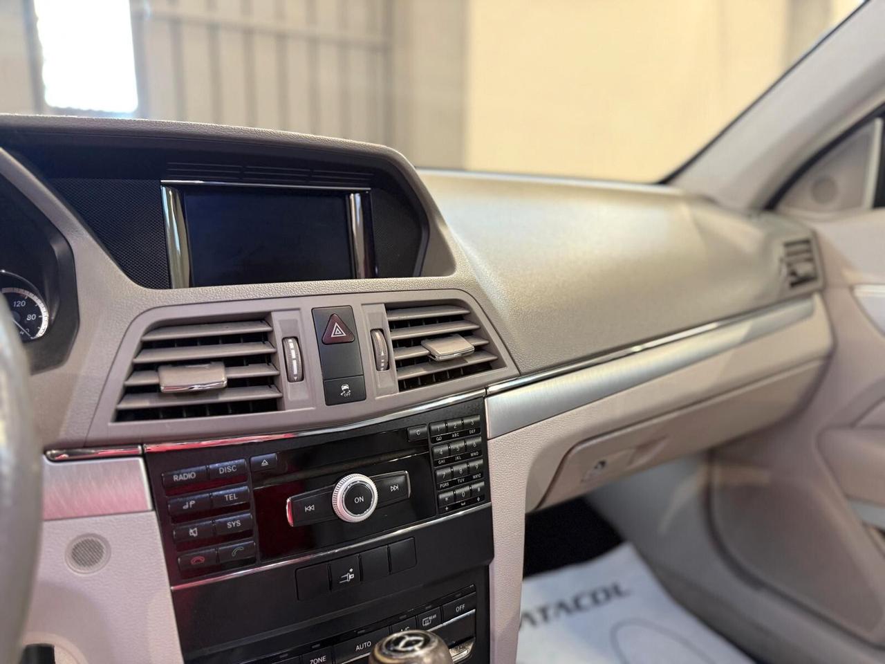 Mercedes-benz E 350 CDI Coupé BlueEFFICIENCY Avantgarde