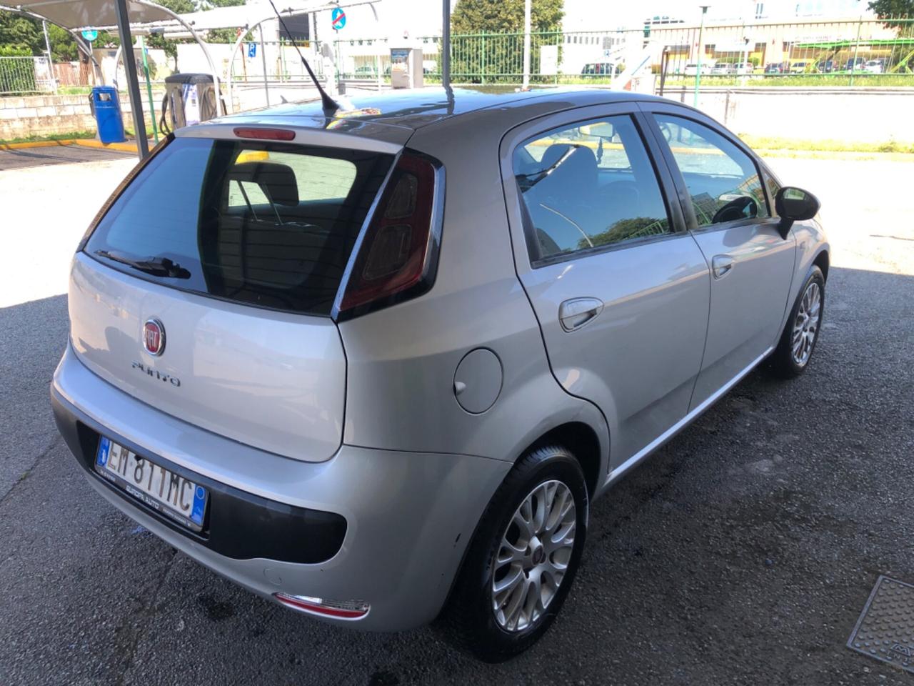 Fiat Punto Benzina Euro 5 Ok Neopatentati