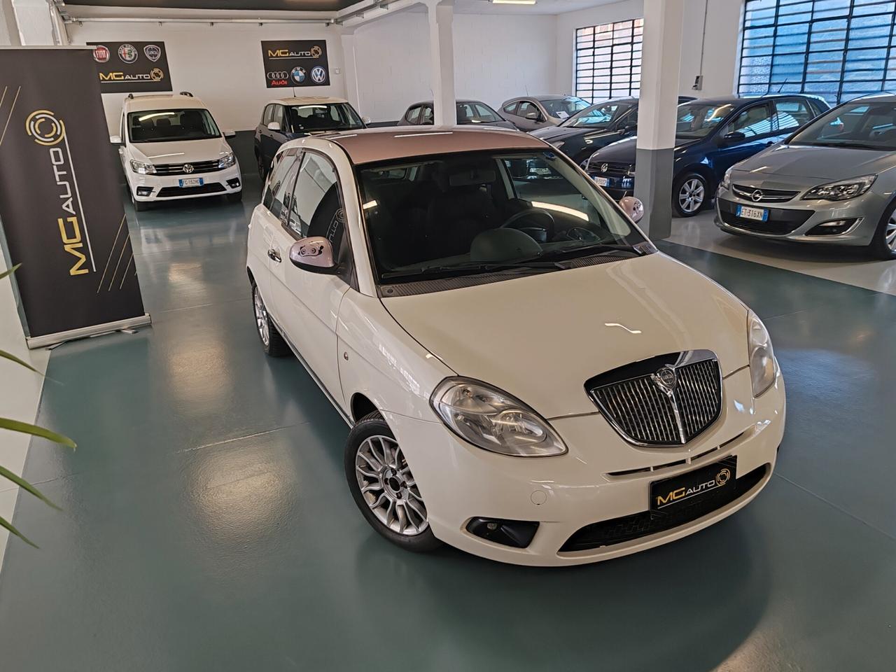 Lancia Ypsilon 1.2 69 CV Gpl